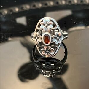 Retired James Avery Garnet and Sterling Dogwood Ring - Size 8